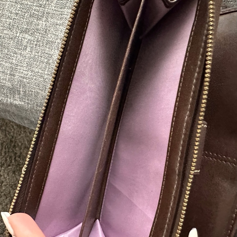 Coach Monogram Wallet - Picture 5 of 5